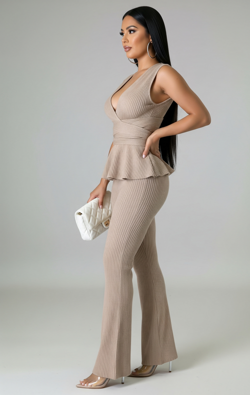 The 'Aisance' Ribbed Peplum & Flare Set